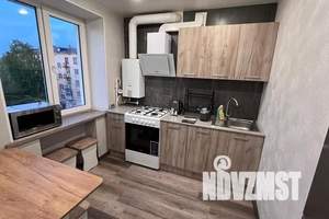 2-к квартира, посуточно, 46м2, 5/5 этаж