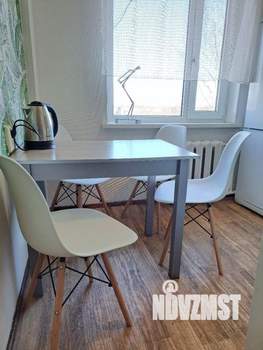 3-к квартира, посуточно, 45м2, 1/1 этаж