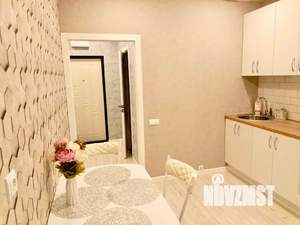 1-к квартира, посуточно, 40м2, 4/5 этаж