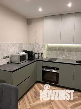 1-к квартира, посуточно, 42м2, 4/4 этаж