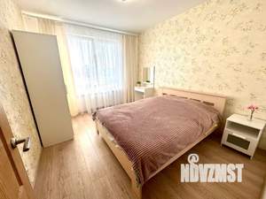 2-к квартира, посуточно, 42м2, 4/25 этаж