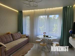 3-к квартира, посуточно, 59м2, 1/5 этаж