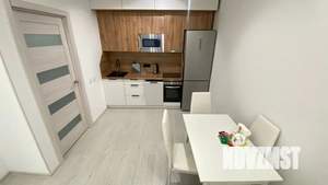 2-к квартира, посуточно, 42м2, 19/25 этаж