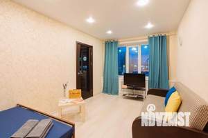 2-к квартира, посуточно, 50м2, 1/1 этаж