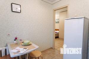 1-к квартира, посуточно, 38м2, 5/5 этаж