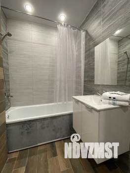 1-к квартира, посуточно, 54м2, 3/5 этаж