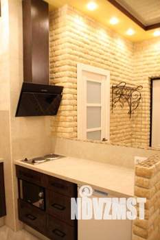 2-к квартира, посуточно, 50м2, 1/1 этаж