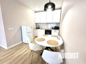 1-к квартира, посуточно, 47м2, 2/4 этаж