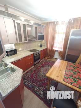 3-к квартира, на длительный срок, 96м2, 2/4 этаж