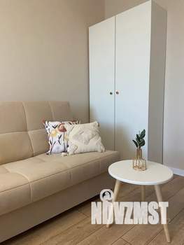 1-к квартира, посуточно, 37м2, 7/10 этаж