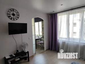 1-к квартира, посуточно, 32м2, 4/5 этаж