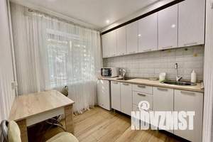 1-к квартира, посуточно, 38м2, 2/5 этаж