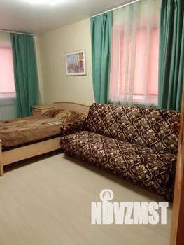 Студия квартира, посуточно, 40м2, 1/5 этаж