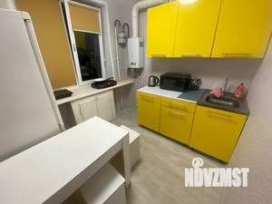 2-к квартира, посуточно, 42м2, 5/6 этаж