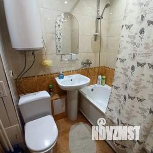 1-к квартира, посуточно, 39м2, 1/10 этаж