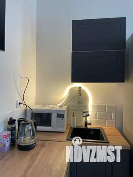 Студия квартира, посуточно, 29м2, 1/7 этаж