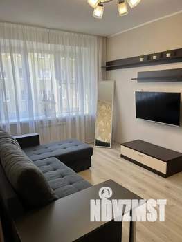 2-к квартира, посуточно, 42м2, 1/5 этаж