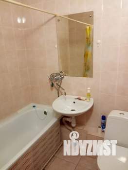 1-к квартира, посуточно, 38м2, 15/17 этаж