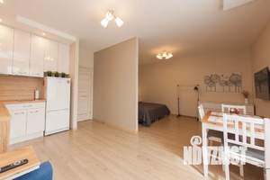 Студия квартира, посуточно, 38м2, 4/4 этаж