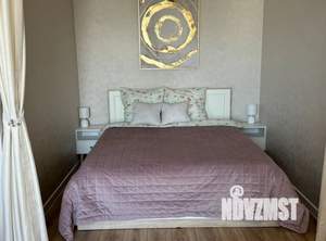 Студия квартира, посуточно, 40м2, 21/24 этаж