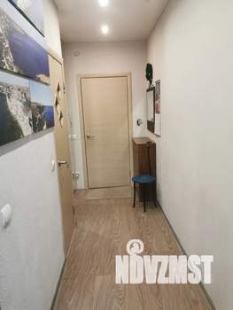 Студия квартира, посуточно, 40м2, 1/4 этаж