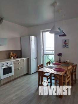 1-к квартира, посуточно, 40м2, 1/1 этаж