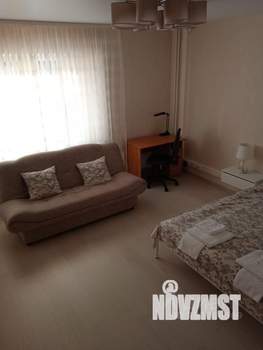 2-к квартира, на длительный срок, 66м2, 1/5 этаж