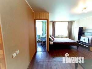 1-к квартира, посуточно, 33м2, 1/1 этаж