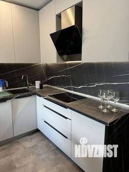 1-к квартира, посуточно, 42м2, 1/1 этаж