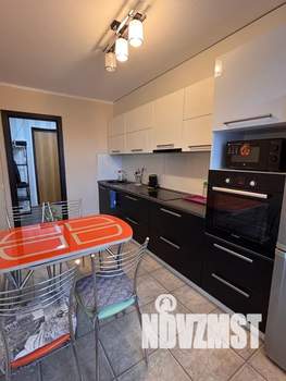 1-к квартира, посуточно, 38м2, 2/6 этаж