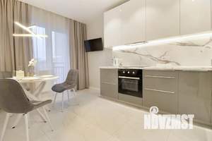 1-к квартира, посуточно, 40м2, 4/25 этаж