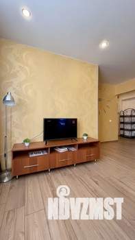 1-к квартира, посуточно, 33м2, 4/5 этаж