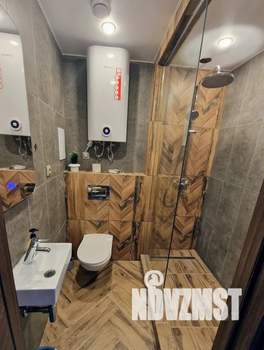 Студия квартира, посуточно, 14м2, 2/5 этаж