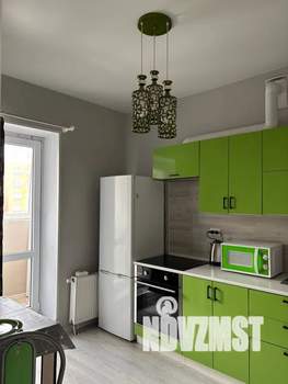 1-к квартира, посуточно, 33м2, 2/9 этаж