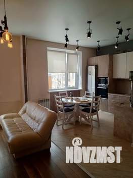 2-к квартира, посуточно, 55м2, 4/4 этаж