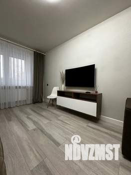 1-к квартира, посуточно, 36м2, 4/9 этаж