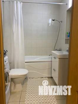 Студия квартира, посуточно, 35м2, 2/5 этаж