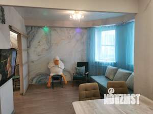 Студия квартира, посуточно, 40м2, 1/4 этаж