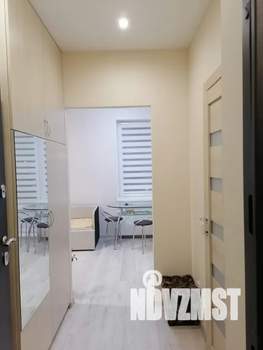 Студия квартира, посуточно, 33м2, 1/9 этаж