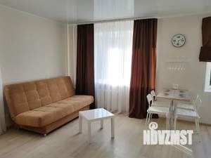 Студия квартира, посуточно, 33м2, 2/5 этаж