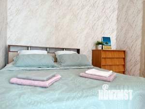 1-к квартира, посуточно, 36м2, 3/9 этаж
