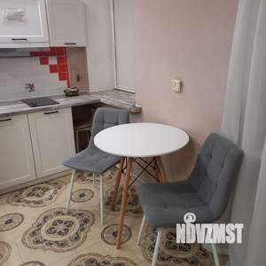 Студия квартира, посуточно, 26м2, 2/5 этаж