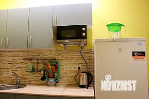 1-к квартира, посуточно, 37м2, 8/10 этаж