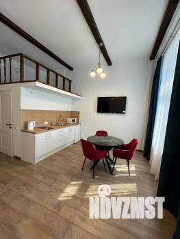 1-к квартира, посуточно, 38м2, 1/8 этаж