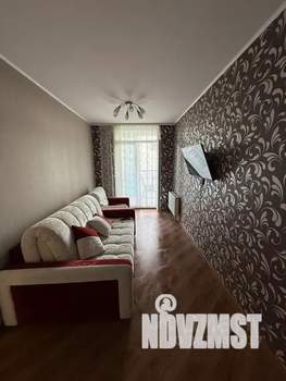 2-к квартира, посуточно, 40м2, 6/18 этаж