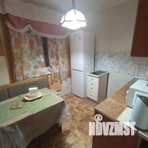 1-к квартира, посуточно, 36м2, 3/9 этаж