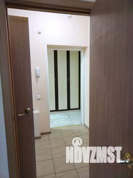 Студия квартира, посуточно, 36м2, 18/18 этаж