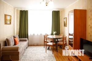 2-к квартира, посуточно, 44м2, 1/1 этаж