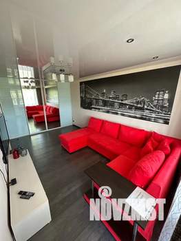 1-к квартира, посуточно, 37м2, 10/10 этаж