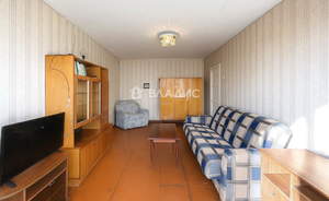 2-к квартира, вторичка, 42м2, 4/5 этаж